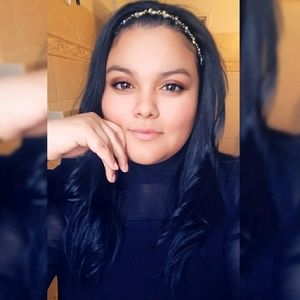 Meet your Posher, Dora